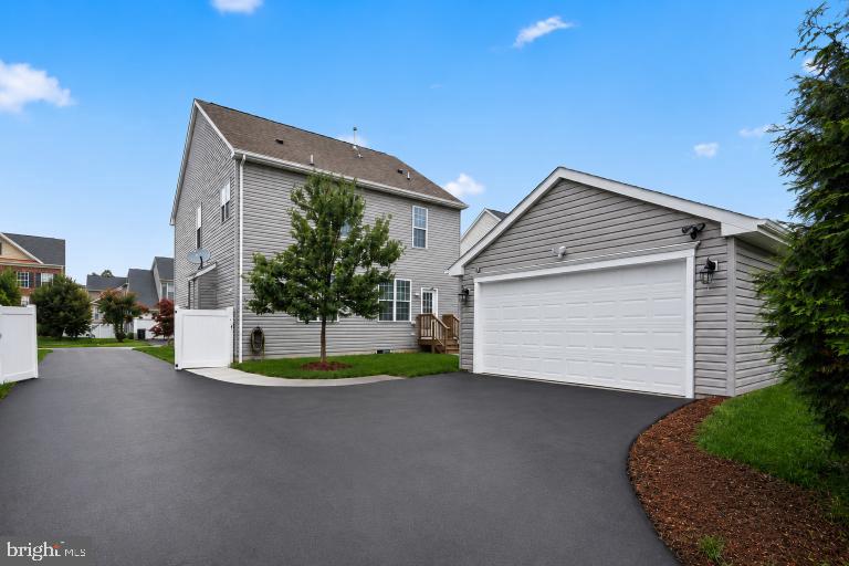 12017 SPRING BEAUTY ROAD