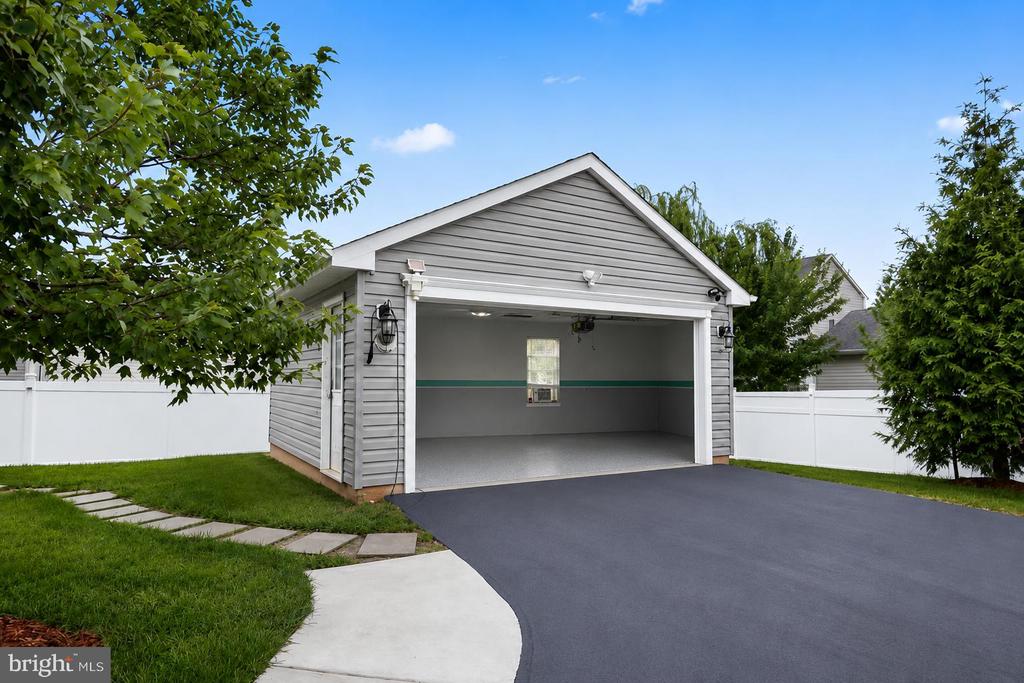 12017 SPRING BEAUTY ROAD