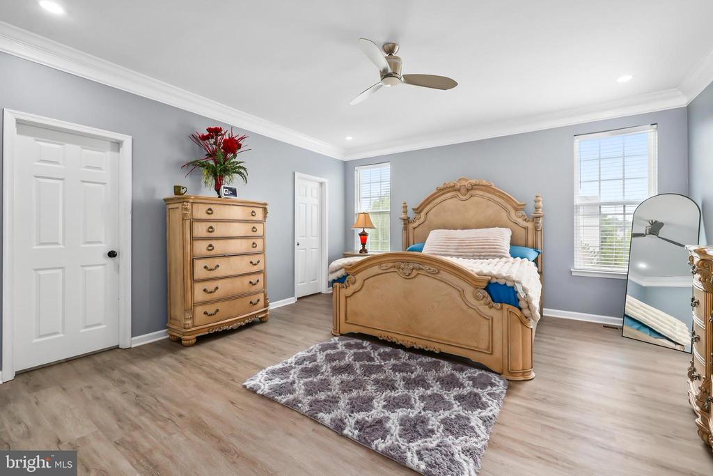 12017 SPRING BEAUTY ROAD
