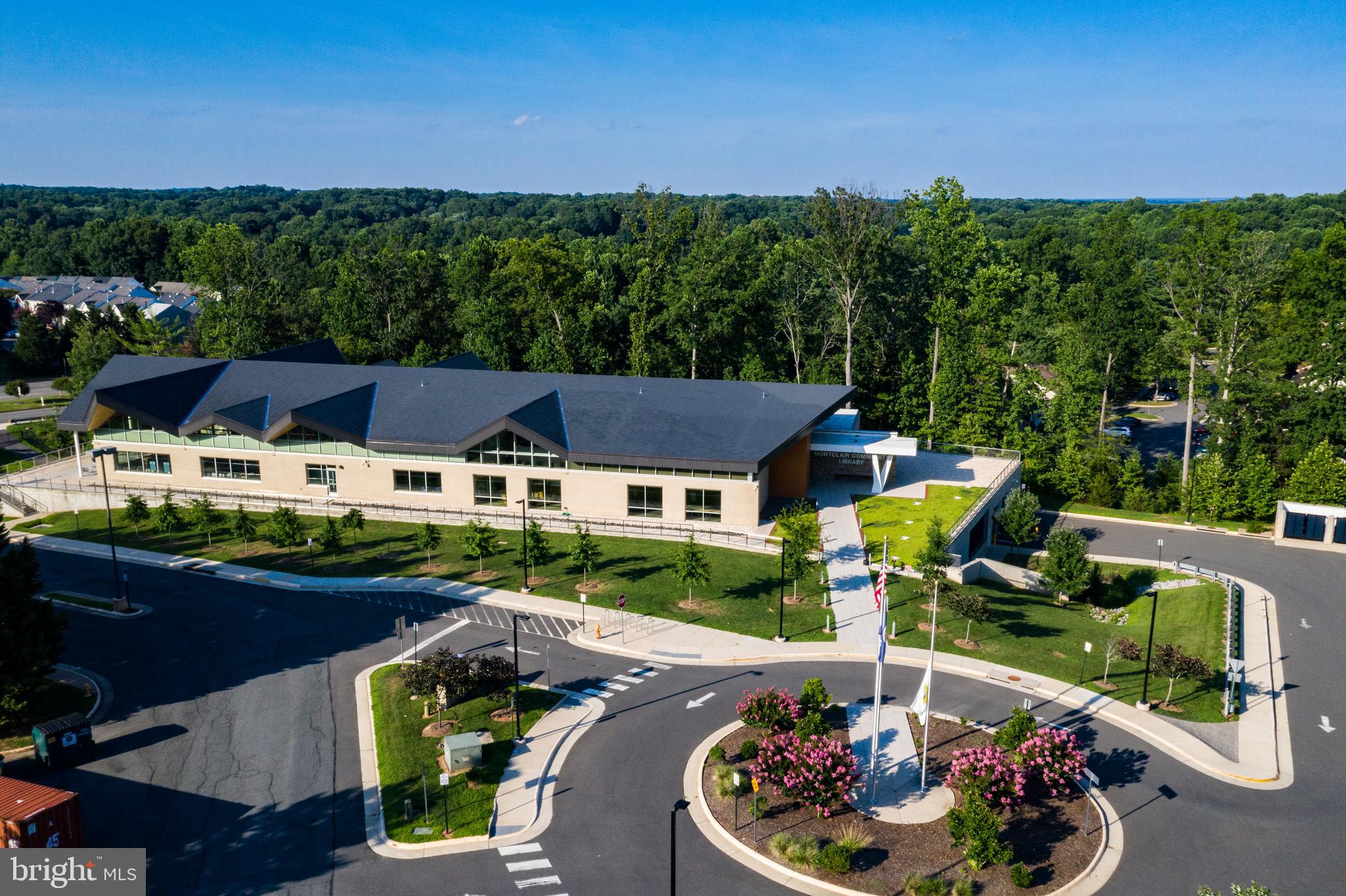 15418 SKYLINE DRIVE