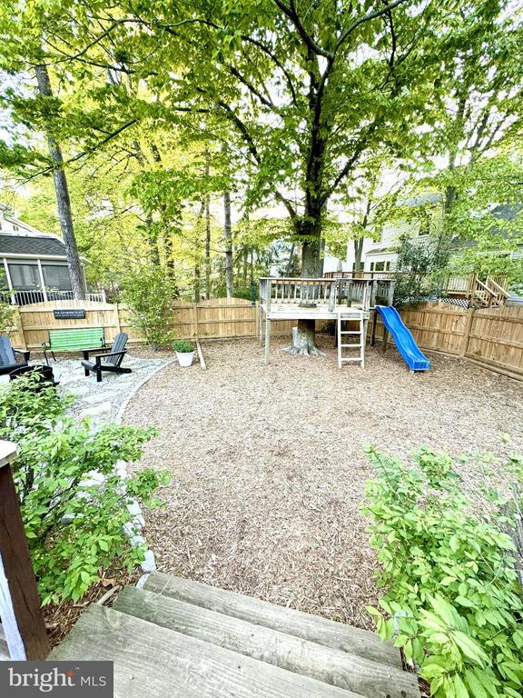 15418 SKYLINE DRIVE