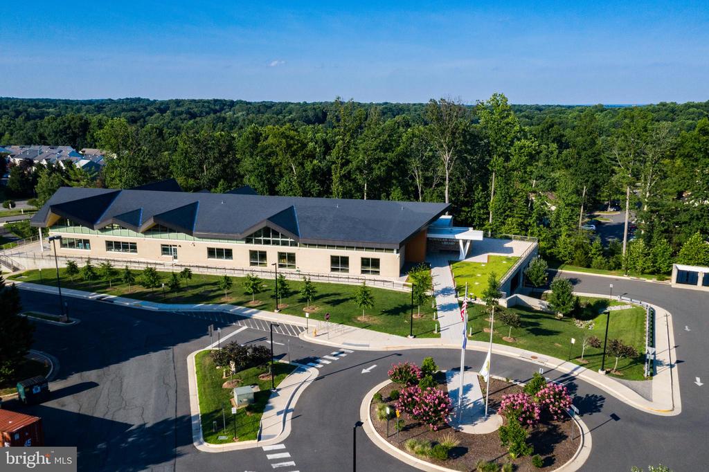 15418 SKYLINE DRIVE