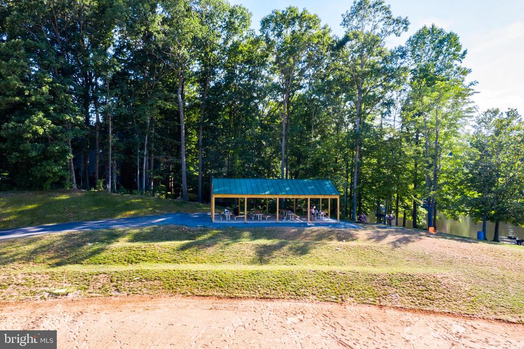 15418 SKYLINE DRIVE