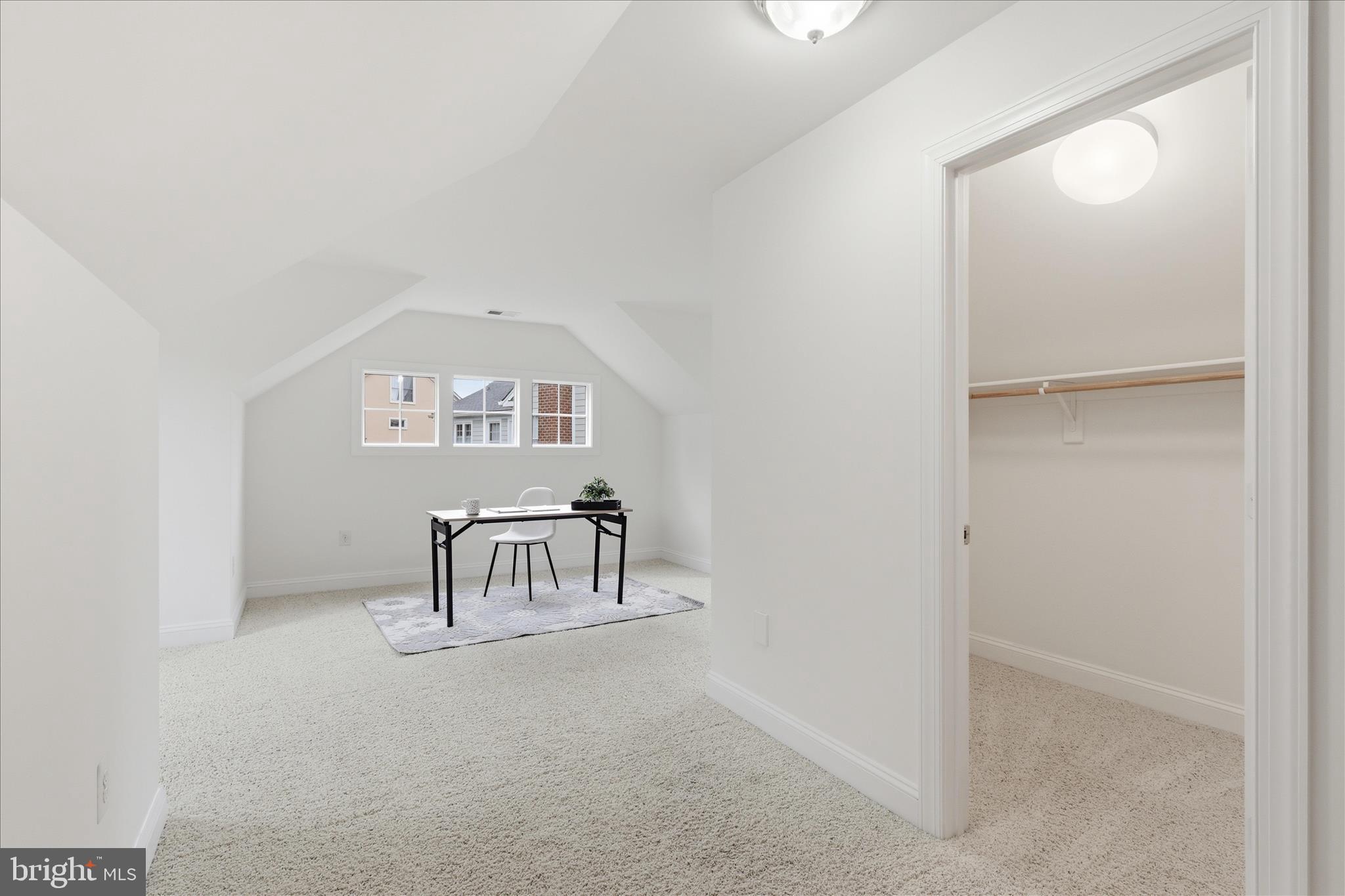 8277 ROXBOROUGH LOOP