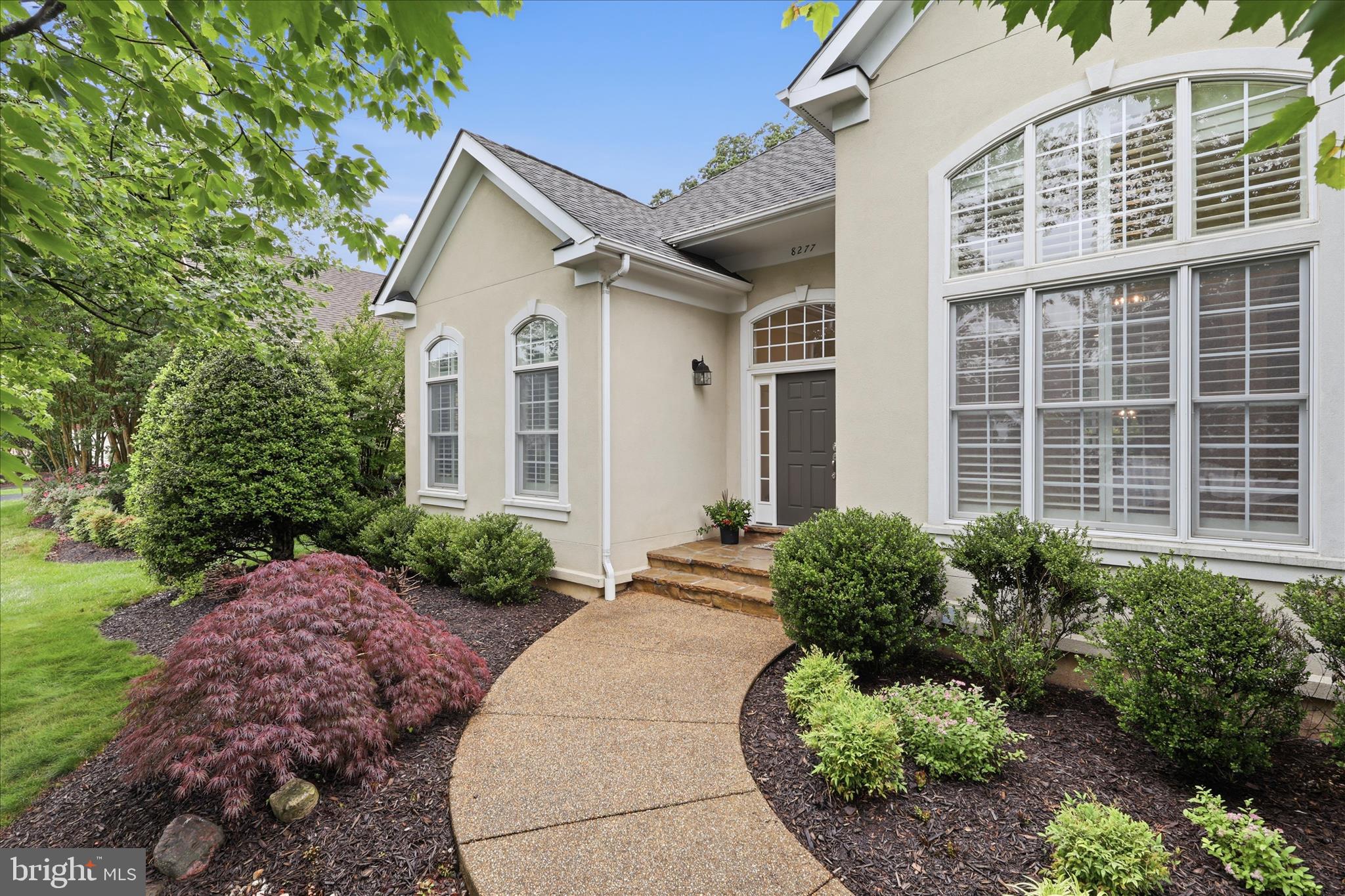 8277 ROXBOROUGH LOOP