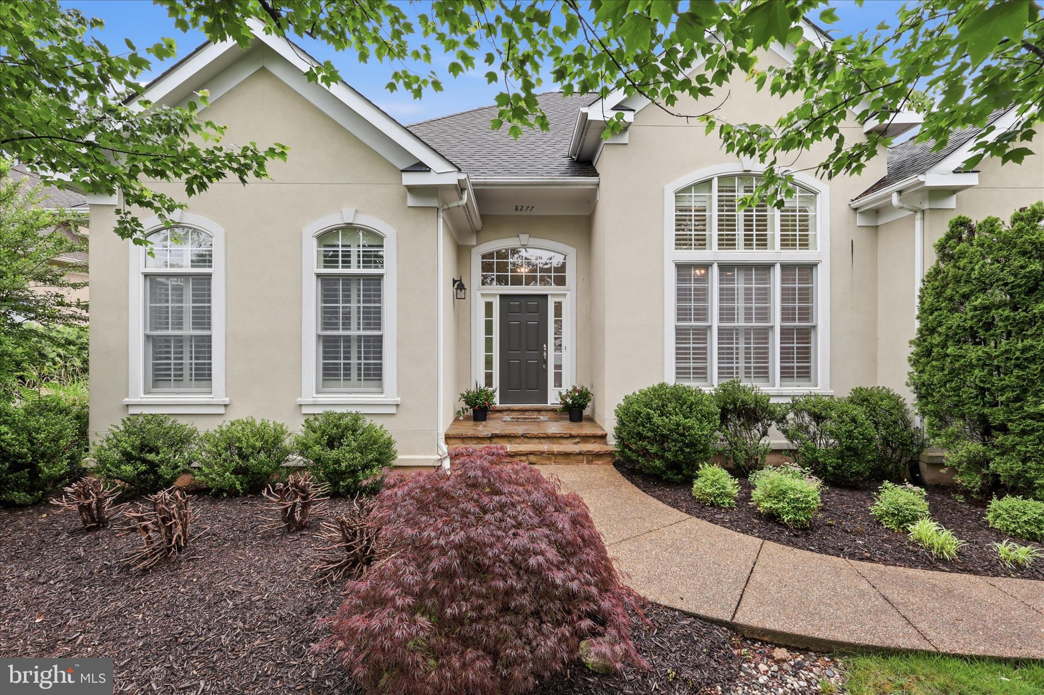8277 ROXBOROUGH LOOP