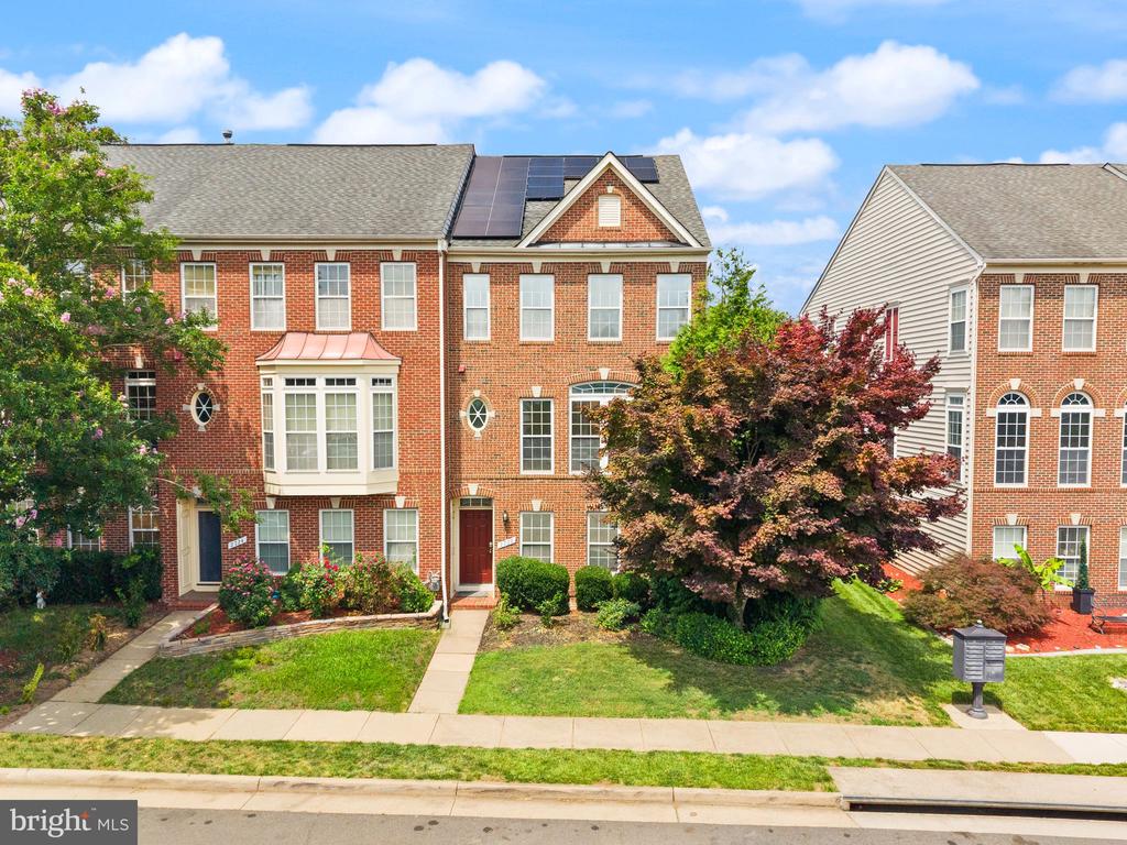 2722 WAKEWATER WAY