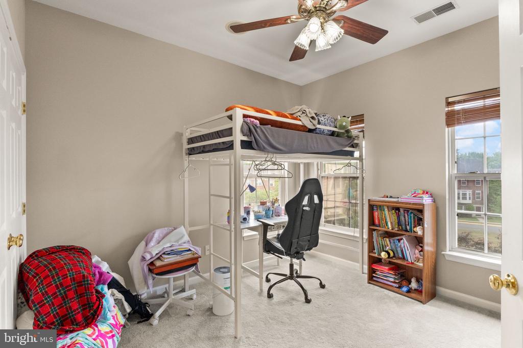 2722 WAKEWATER WAY
