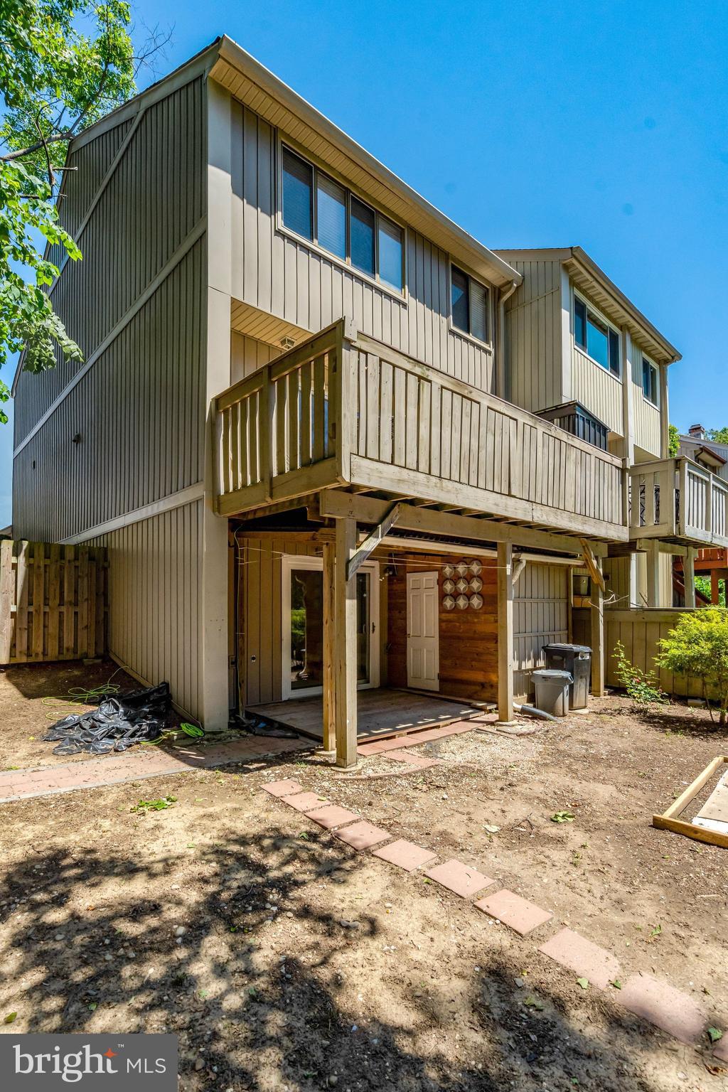 1801 POWDER HORN TERRACE