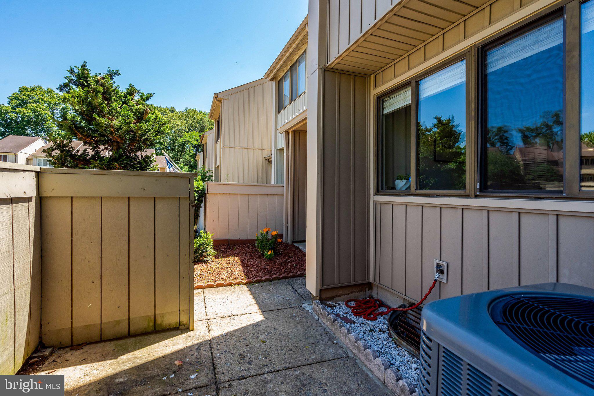 1801 POWDER HORN TERRACE