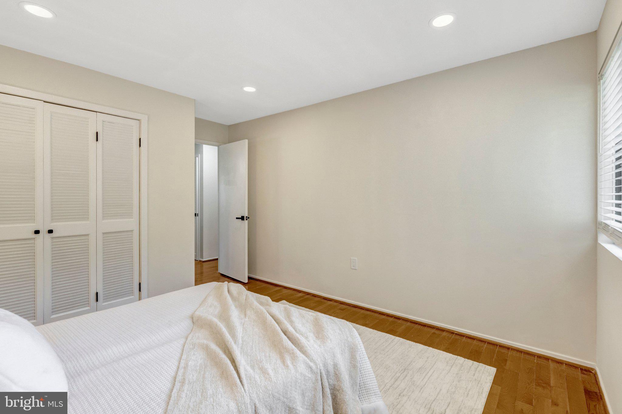 1801 POWDER HORN TERRACE