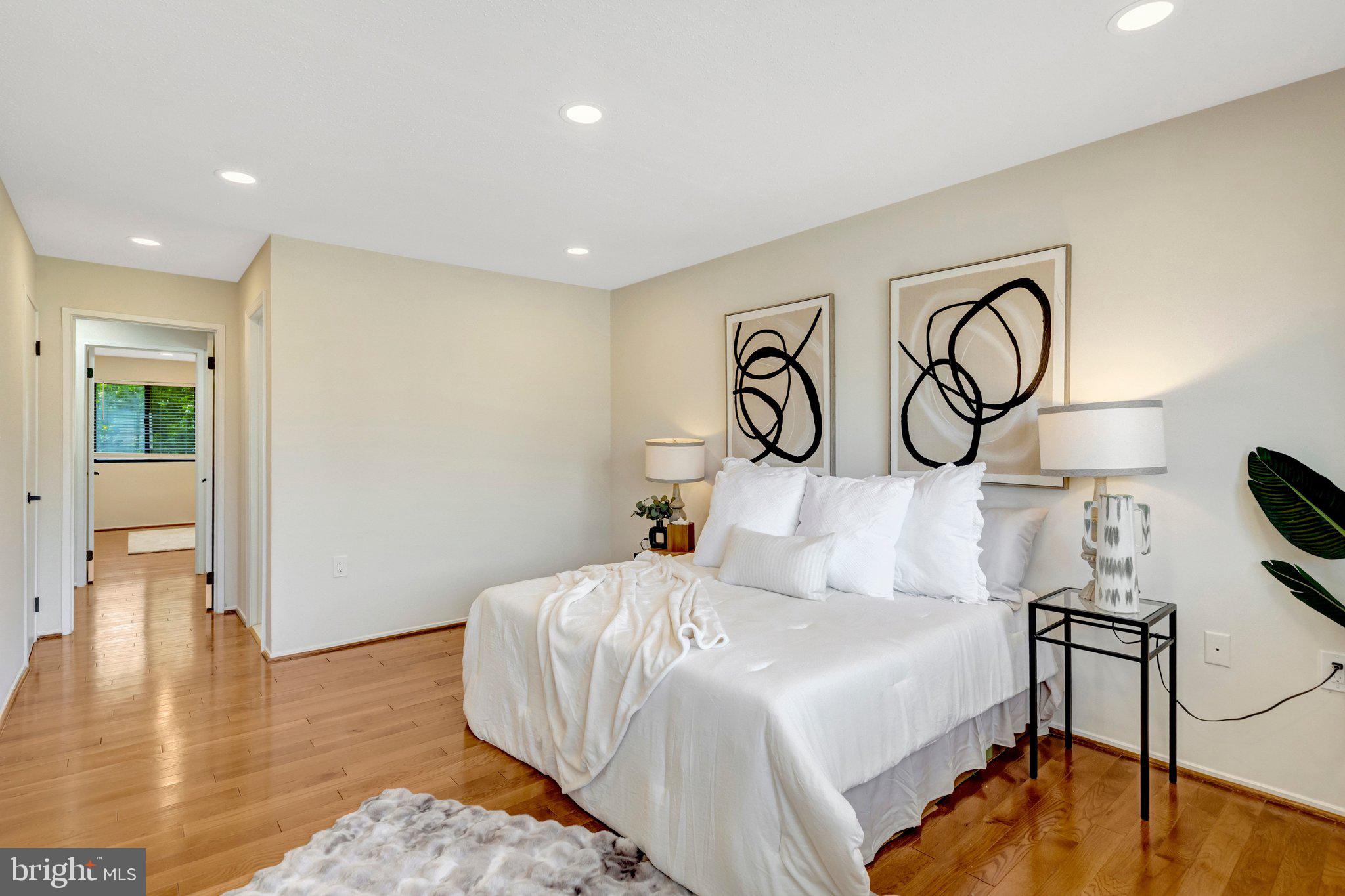 1801 POWDER HORN TERRACE