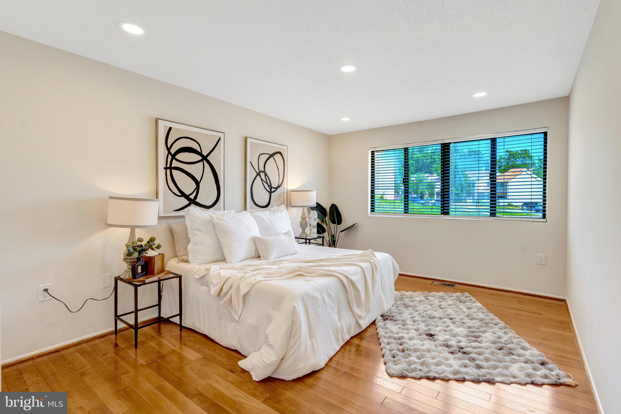 1801 POWDER HORN TERRACE