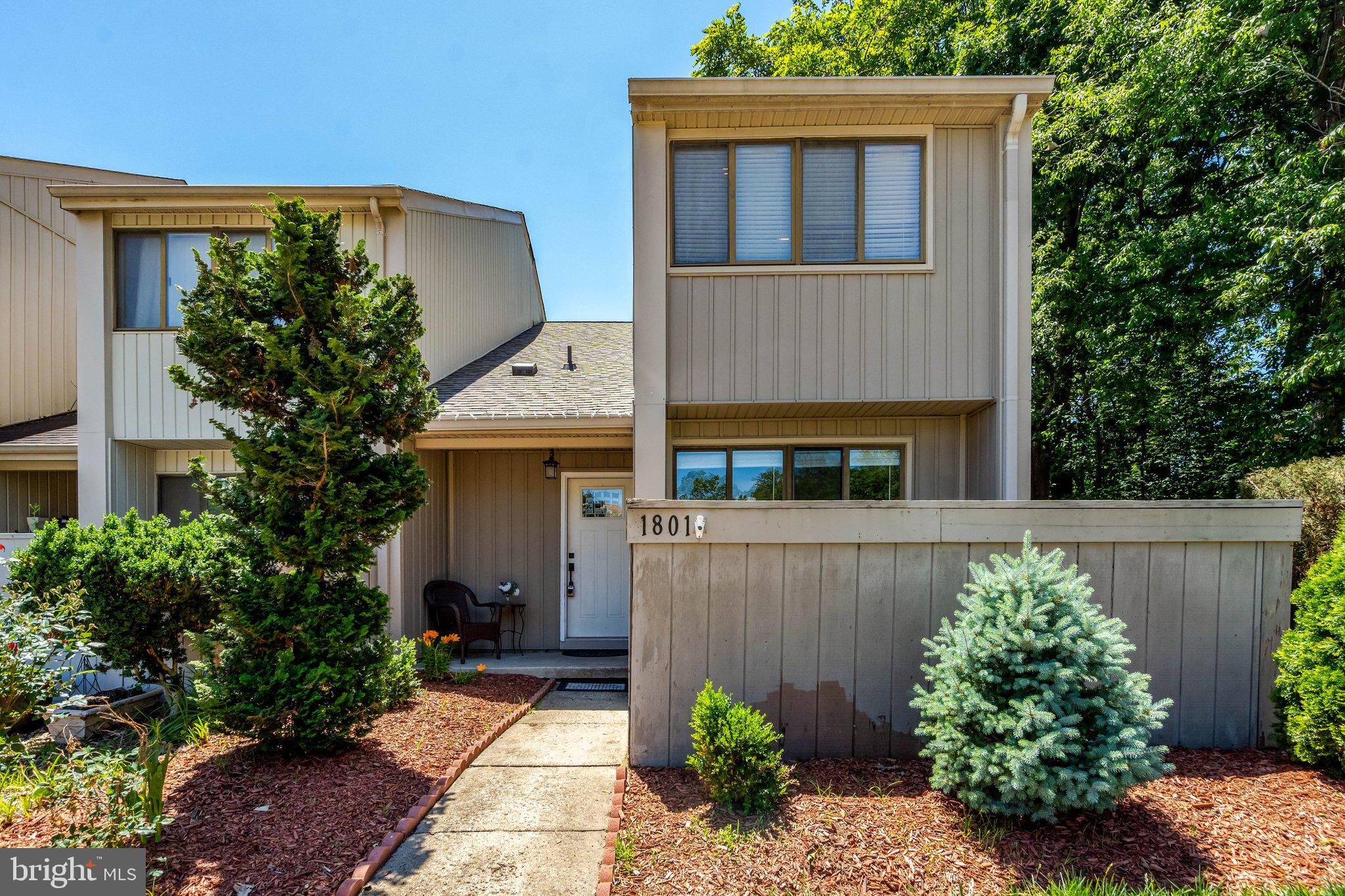 1801 POWDER HORN TERRACE