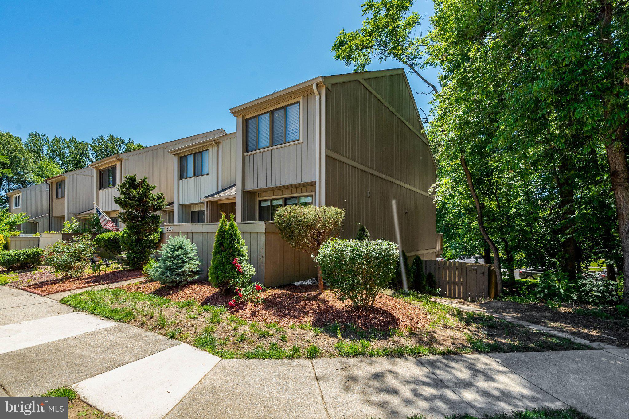 1801 POWDER HORN TERRACE