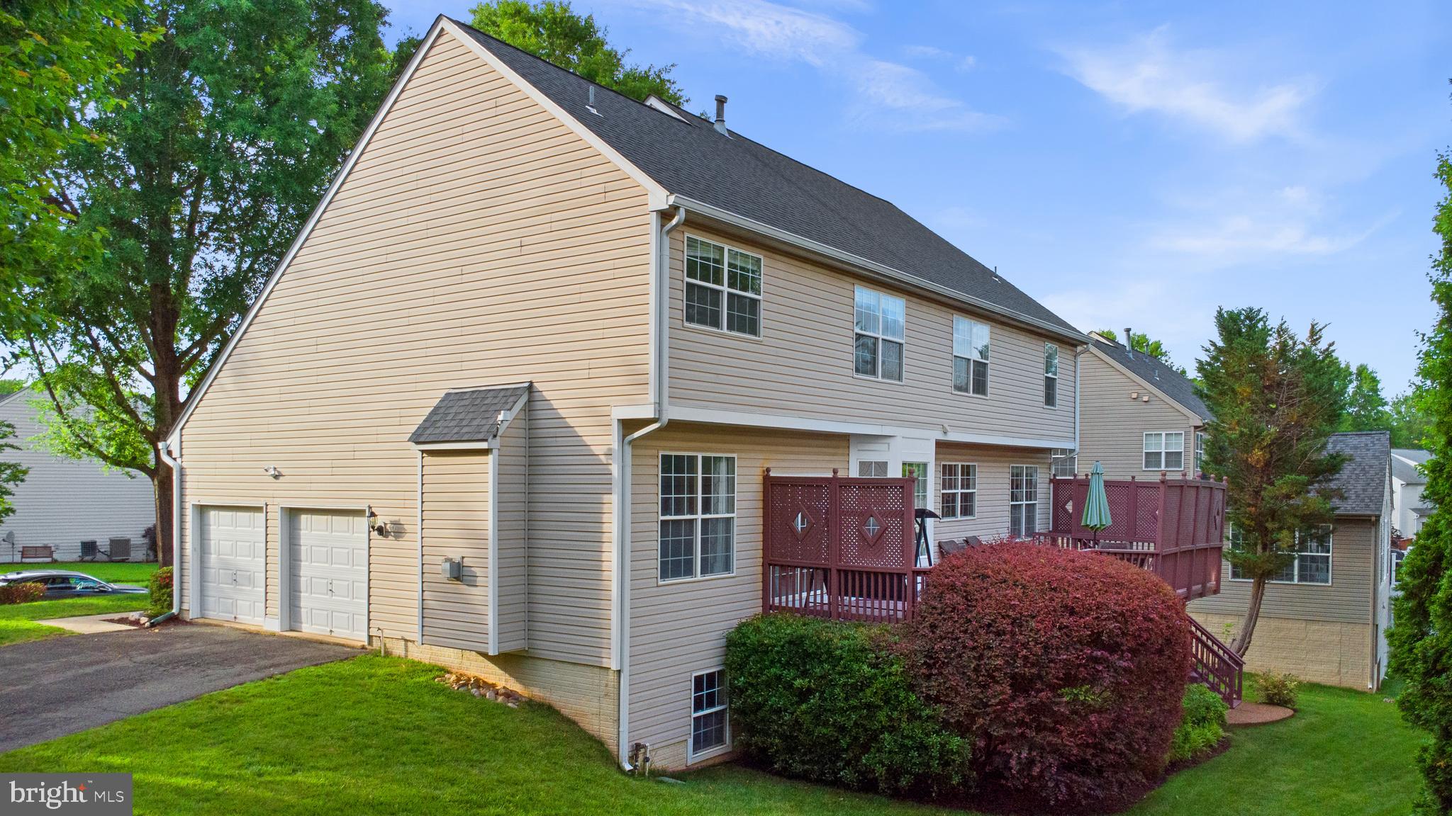 6000 LYCEUM LANE