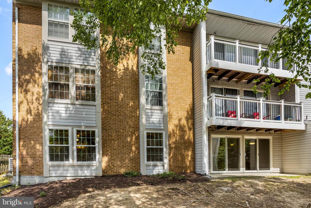 3381 YOST LANE