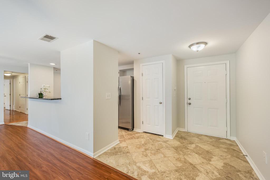 3381 YOST LANE