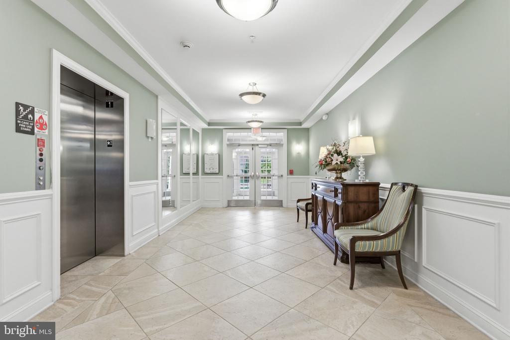 15130 HEATHER MILL LANE Unit: 402