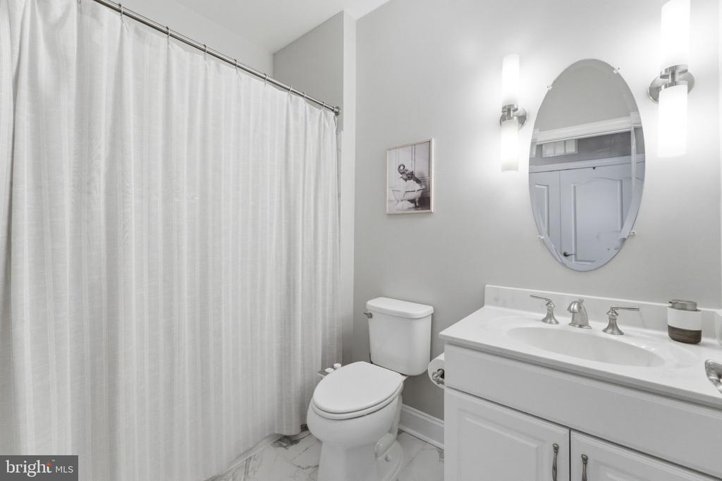 15130 HEATHER MILL LANE Unit: 402