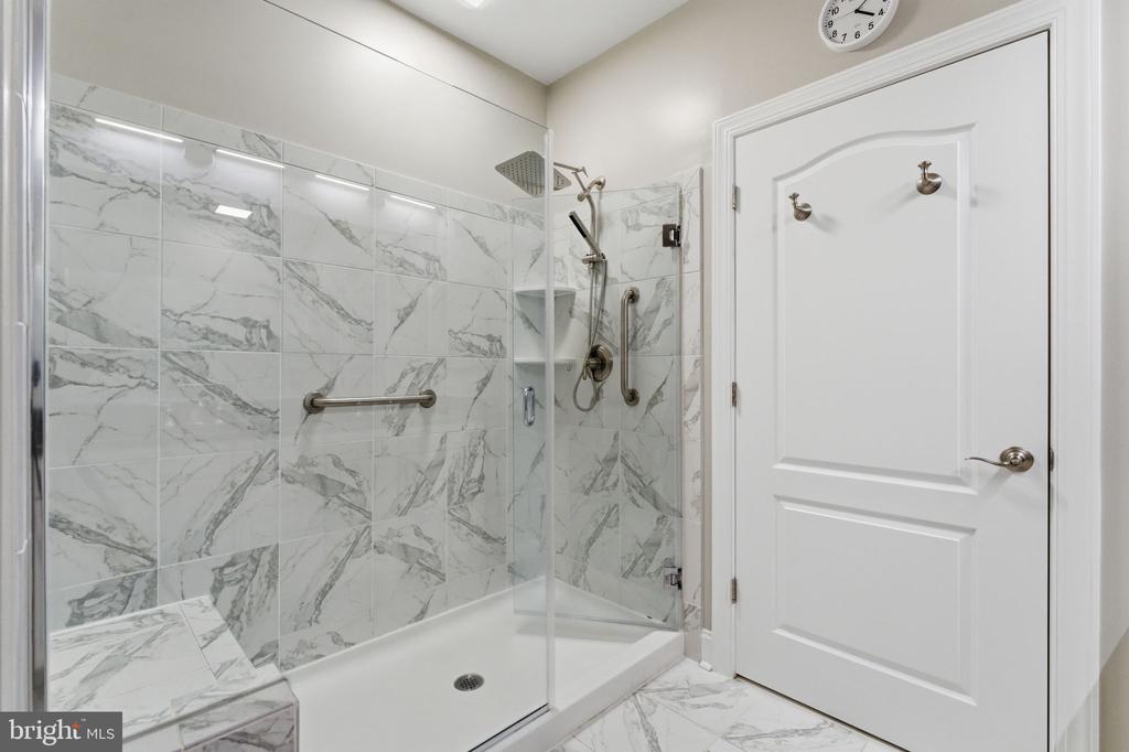 15130 HEATHER MILL LANE Unit: 402