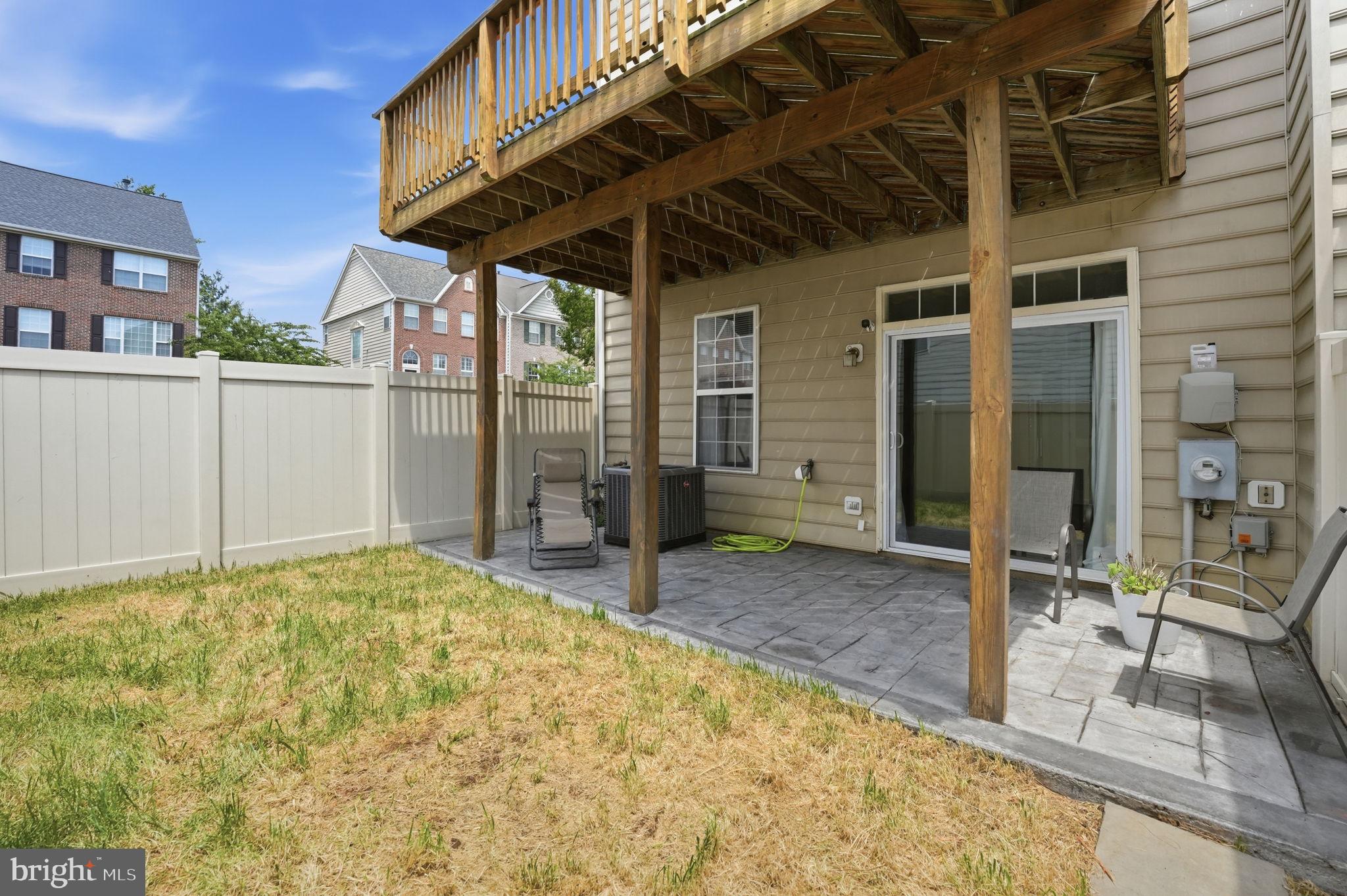 913 FRESHES LANE