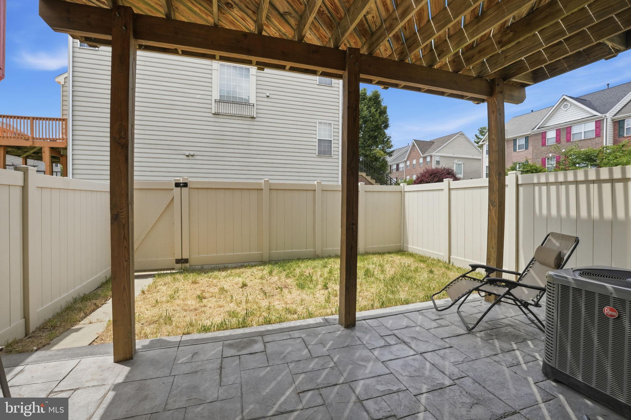 913 FRESHES LANE