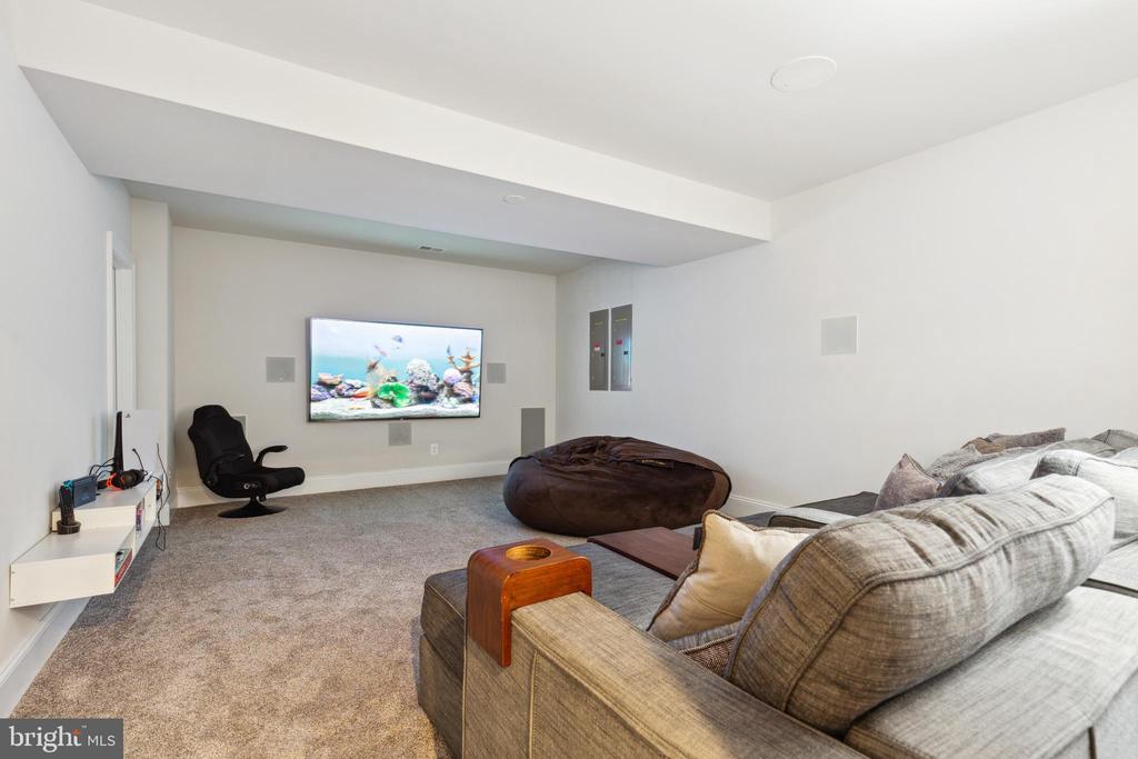 14863 ESTELLA LANE