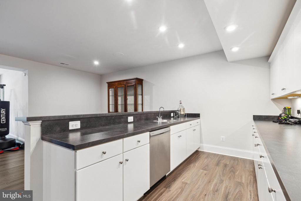 14863 ESTELLA LANE