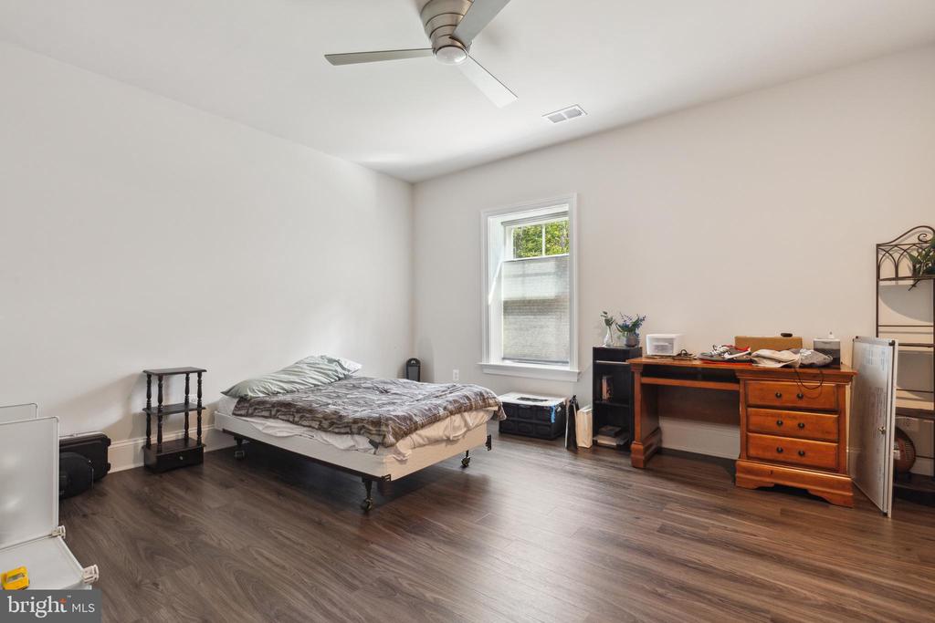 14863 ESTELLA LANE