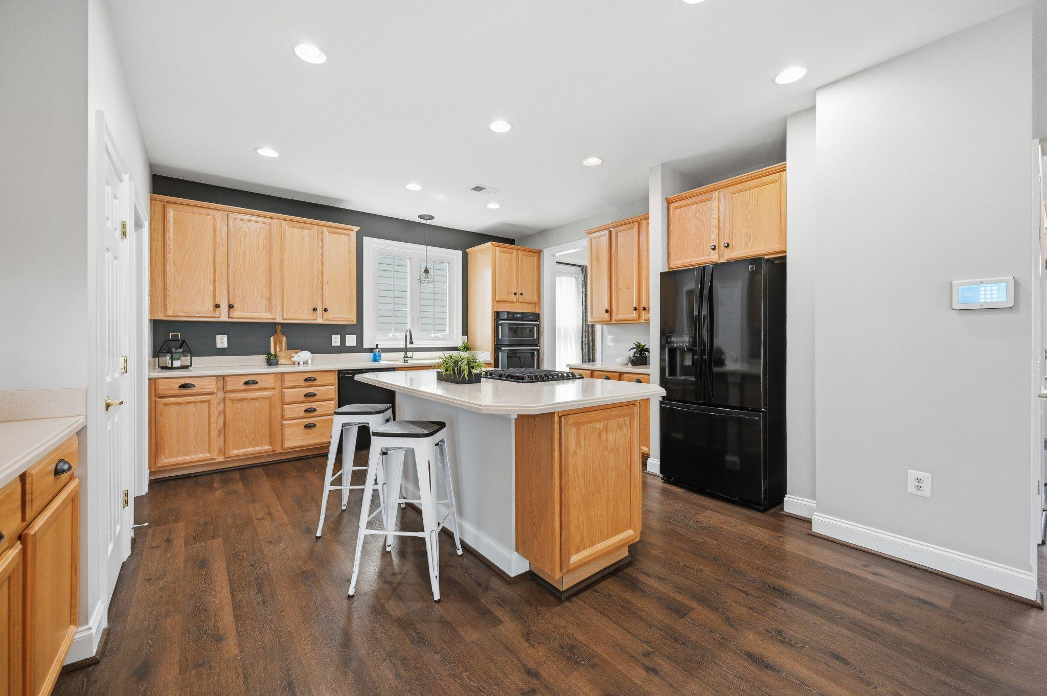 2530 TRANSOM PLACE