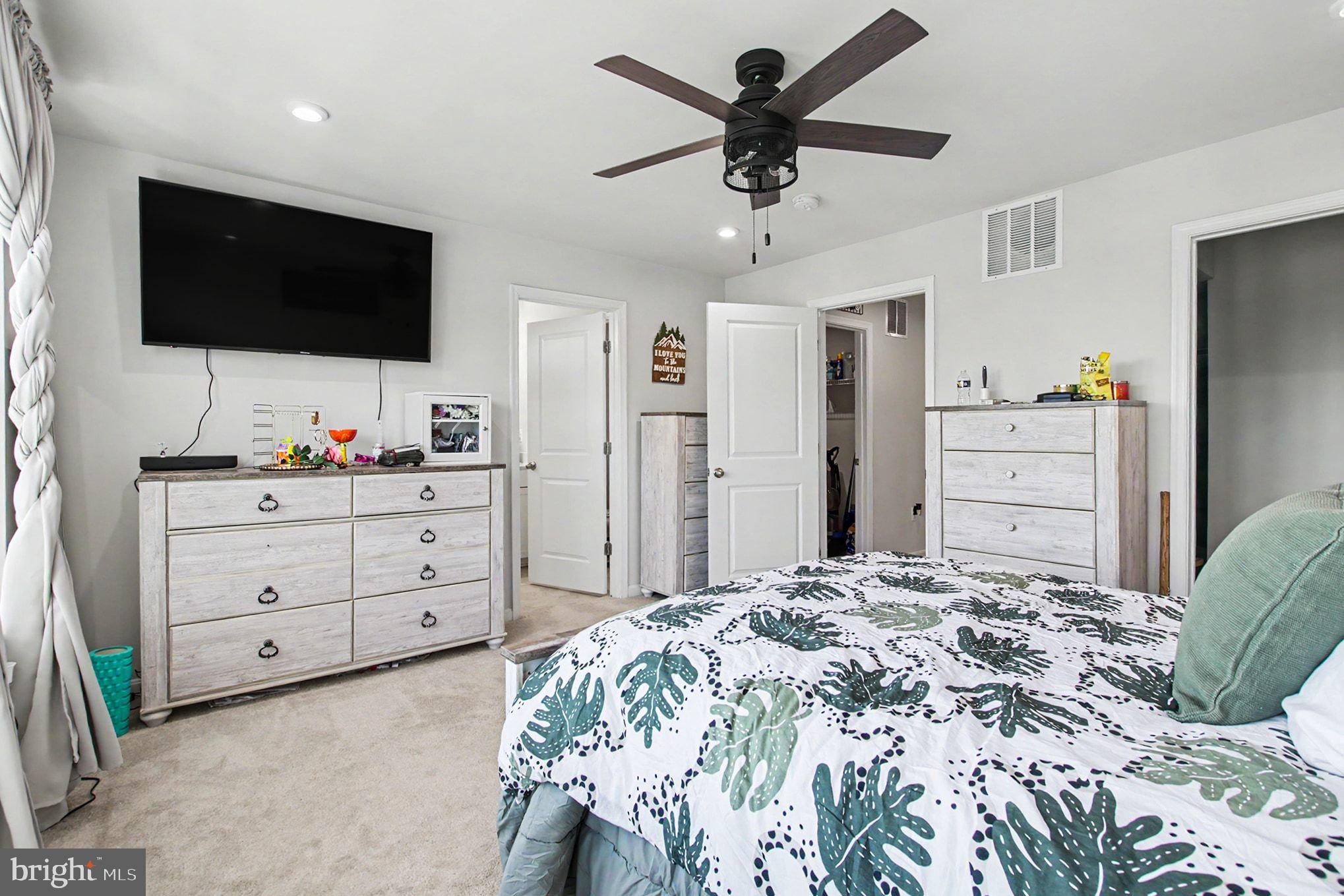4014 SHIRE MEADOW LANE