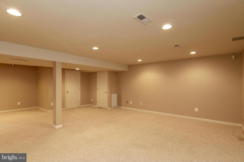 4269 EXETER DRIVE
