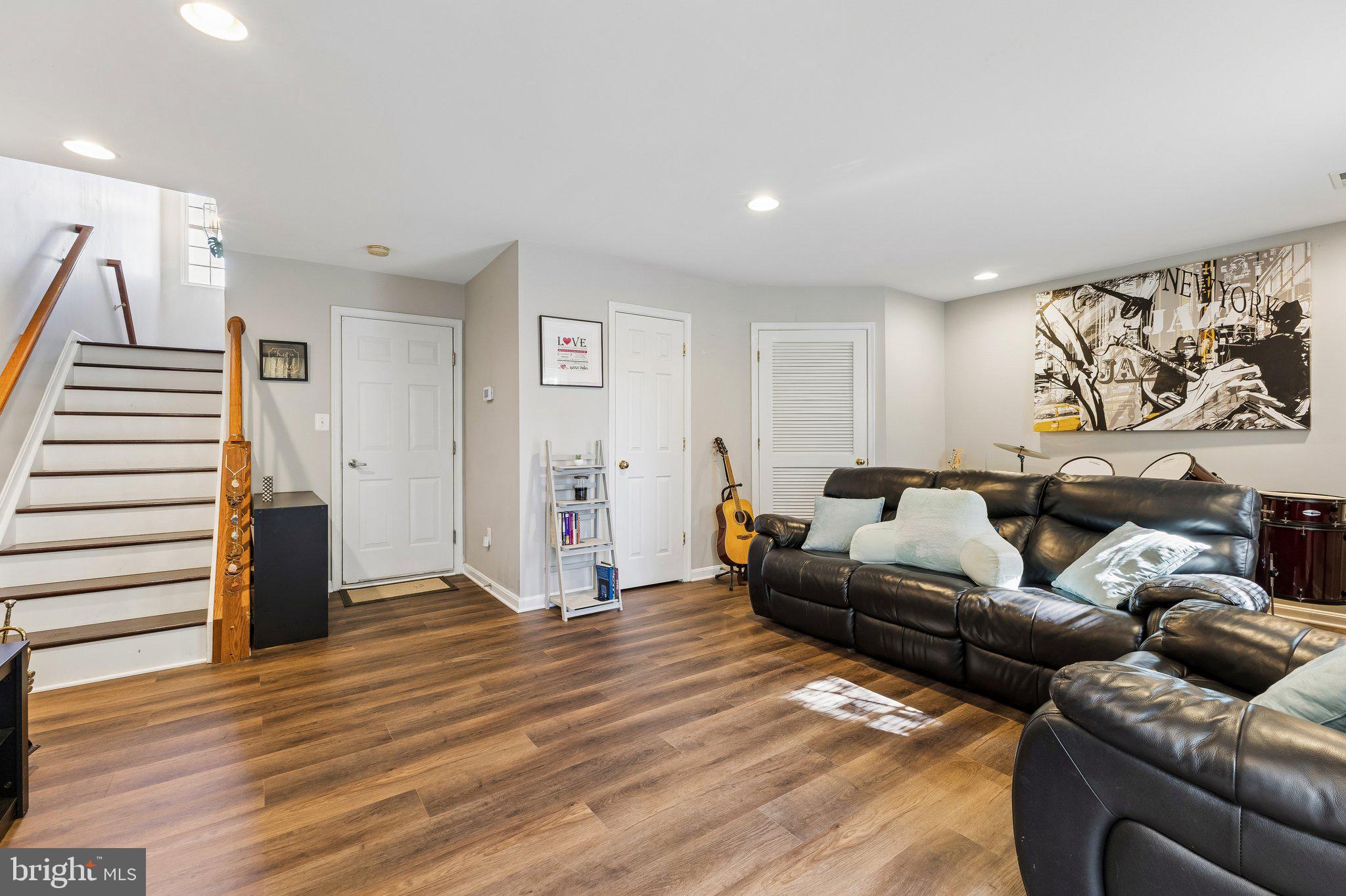 12047 KEMPS LANDING CIRCLE