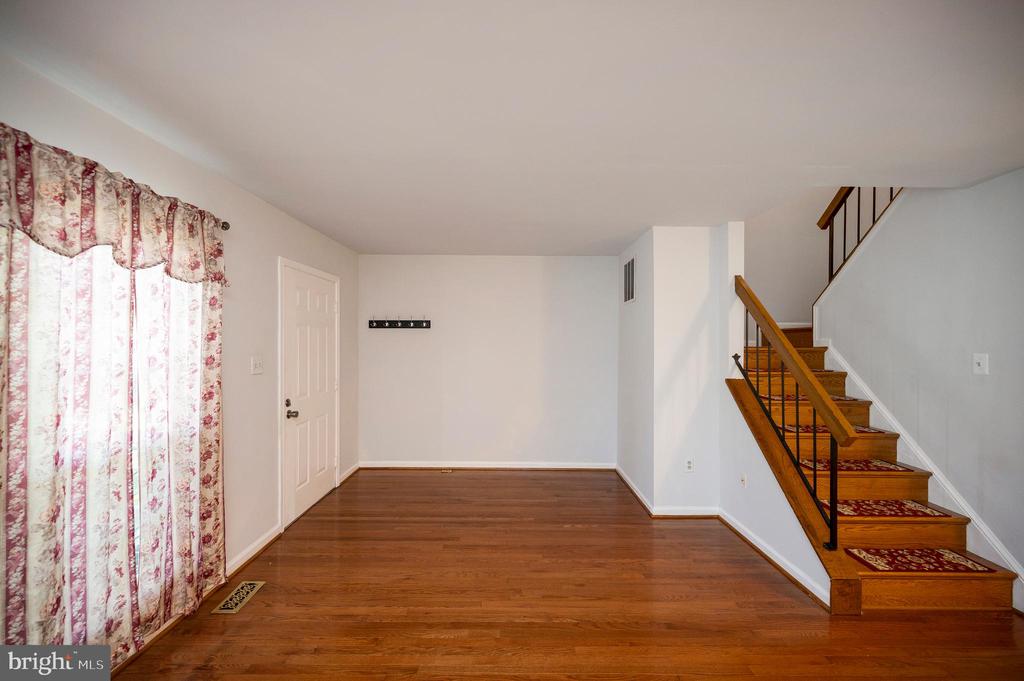 4683 JOANNA COURT