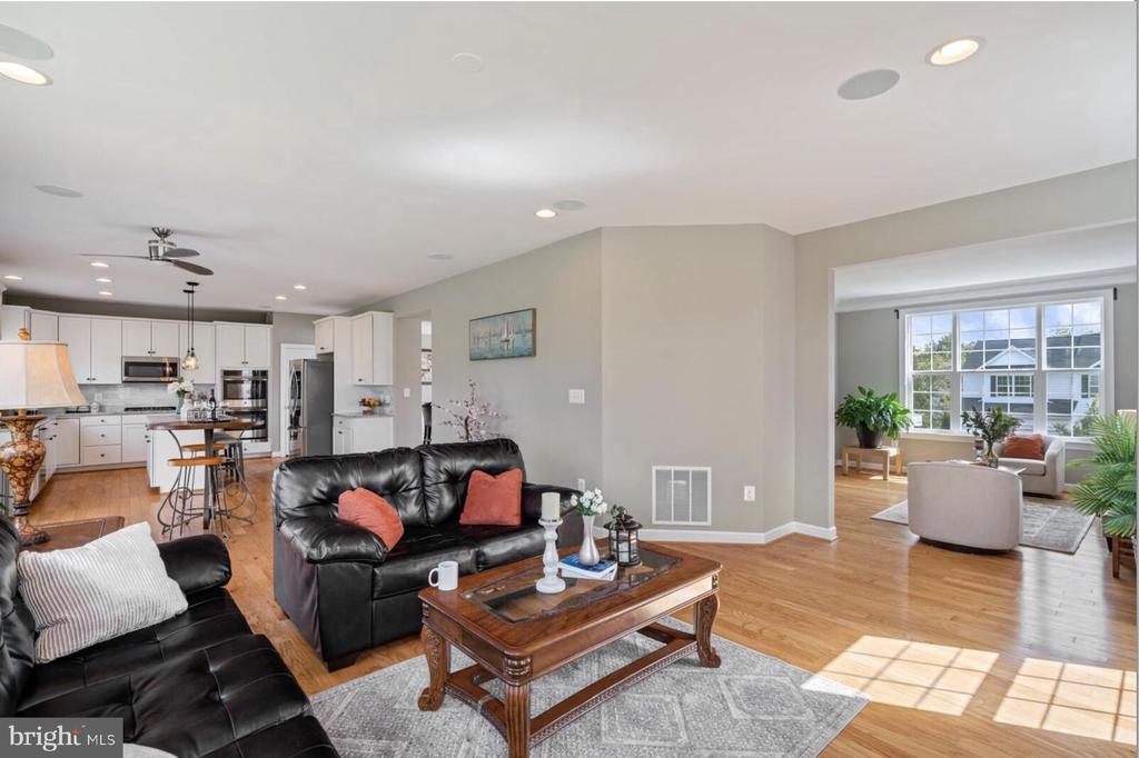 3028 LANDING EAGLE COURT