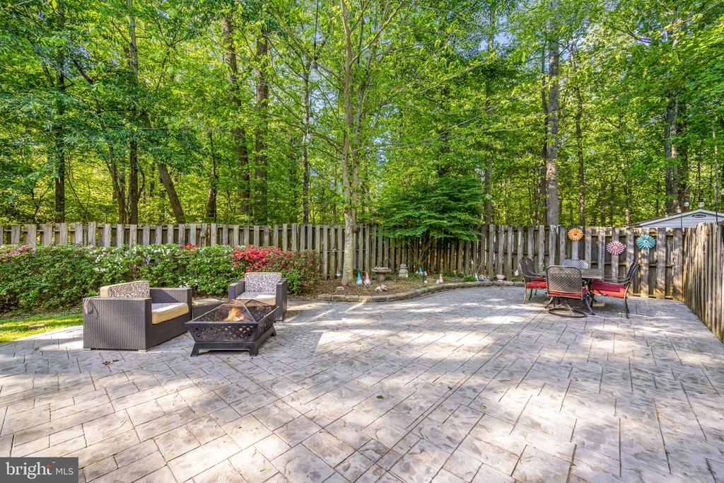 13187 TRAILS END COURT