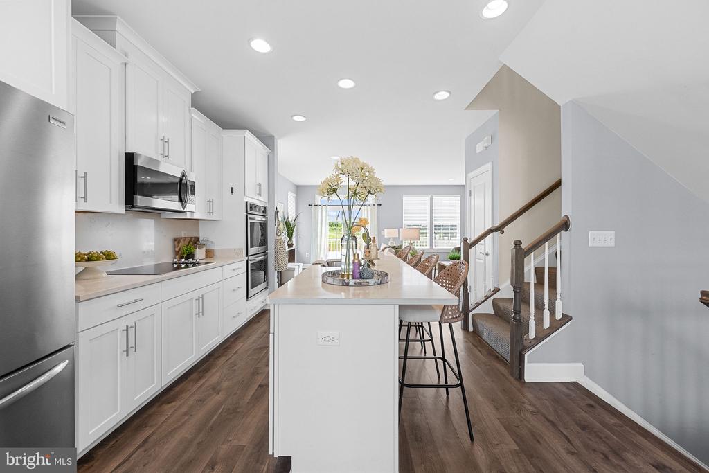 13839 LITESPEED WAY