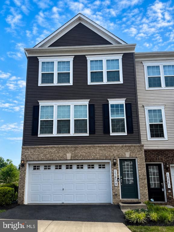 13839 LITESPEED WAY
