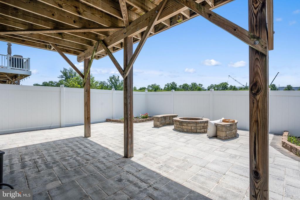 13839 LITESPEED WAY