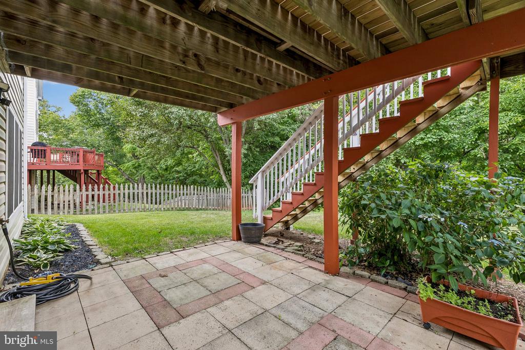 12230 SCONES HILL COURT