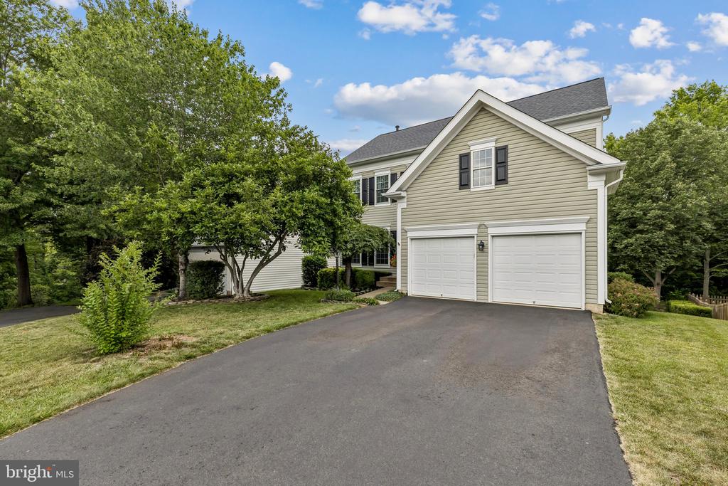 12230 SCONES HILL COURT