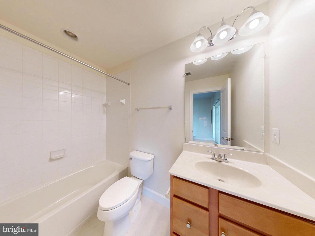 15305 LINVILLE CREEK DRIVE