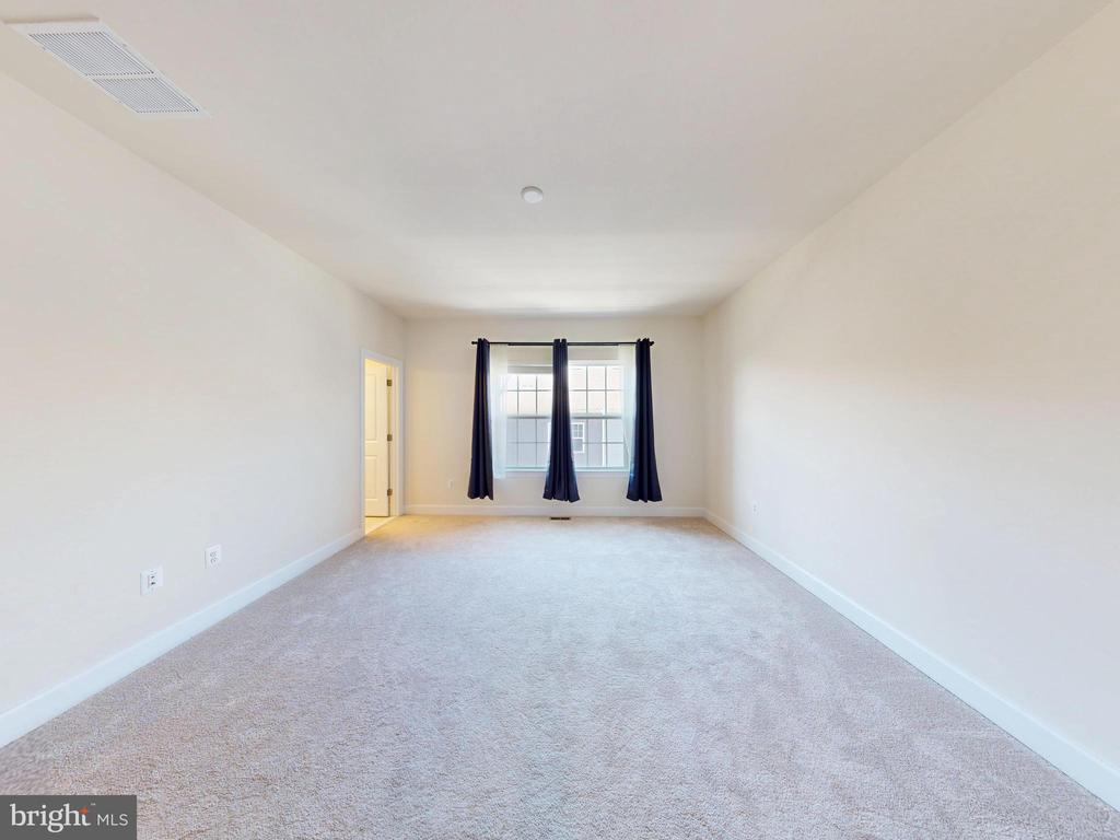 15305 LINVILLE CREEK DRIVE