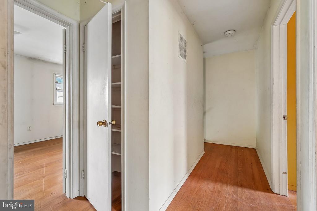 14447 Village Dr, -2717, United States