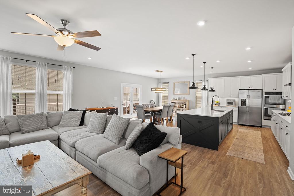 12405 SOUTHINGTON DRIVE
