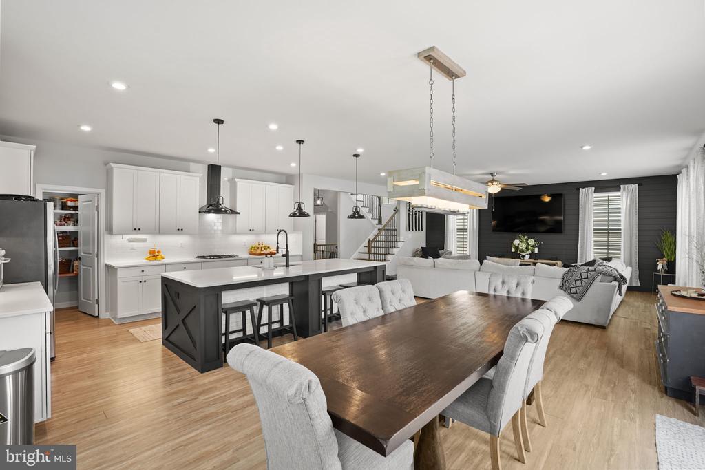 12405 SOUTHINGTON DRIVE