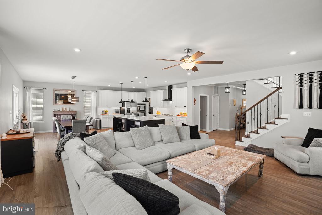 12405 SOUTHINGTON DRIVE