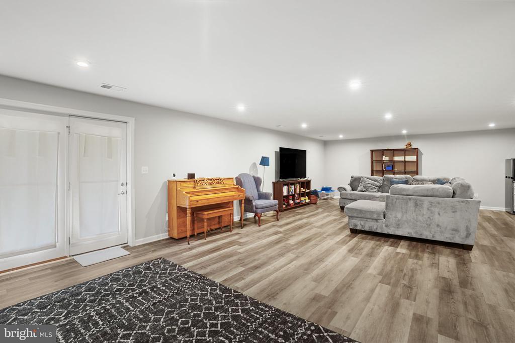 12405 SOUTHINGTON DRIVE