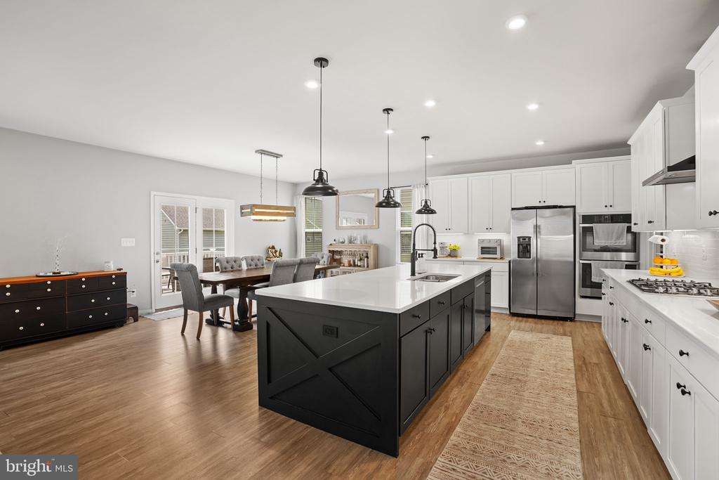 12405 SOUTHINGTON DRIVE